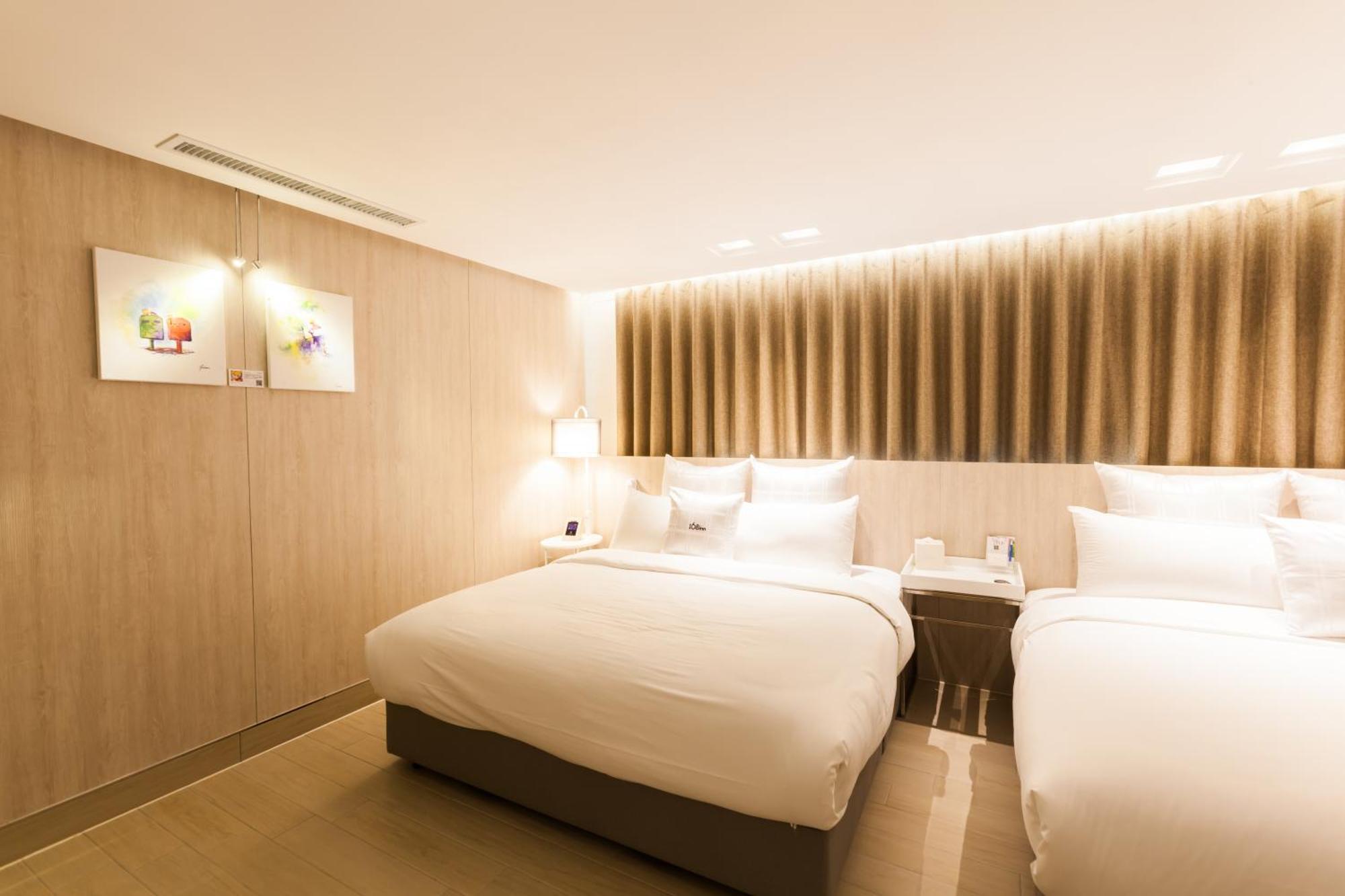Six Star Motel-Taoyuan Buitenkant foto