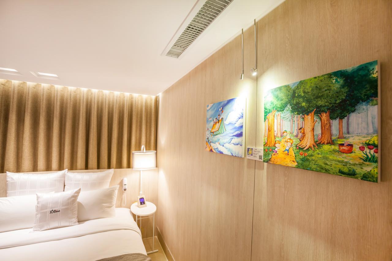 Six Star Motel-Taoyuan Buitenkant foto